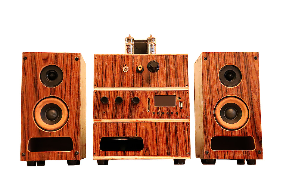 Completed DIY mini Hi-Fi tube amplifier with integrated MP3 module in custom wooden case